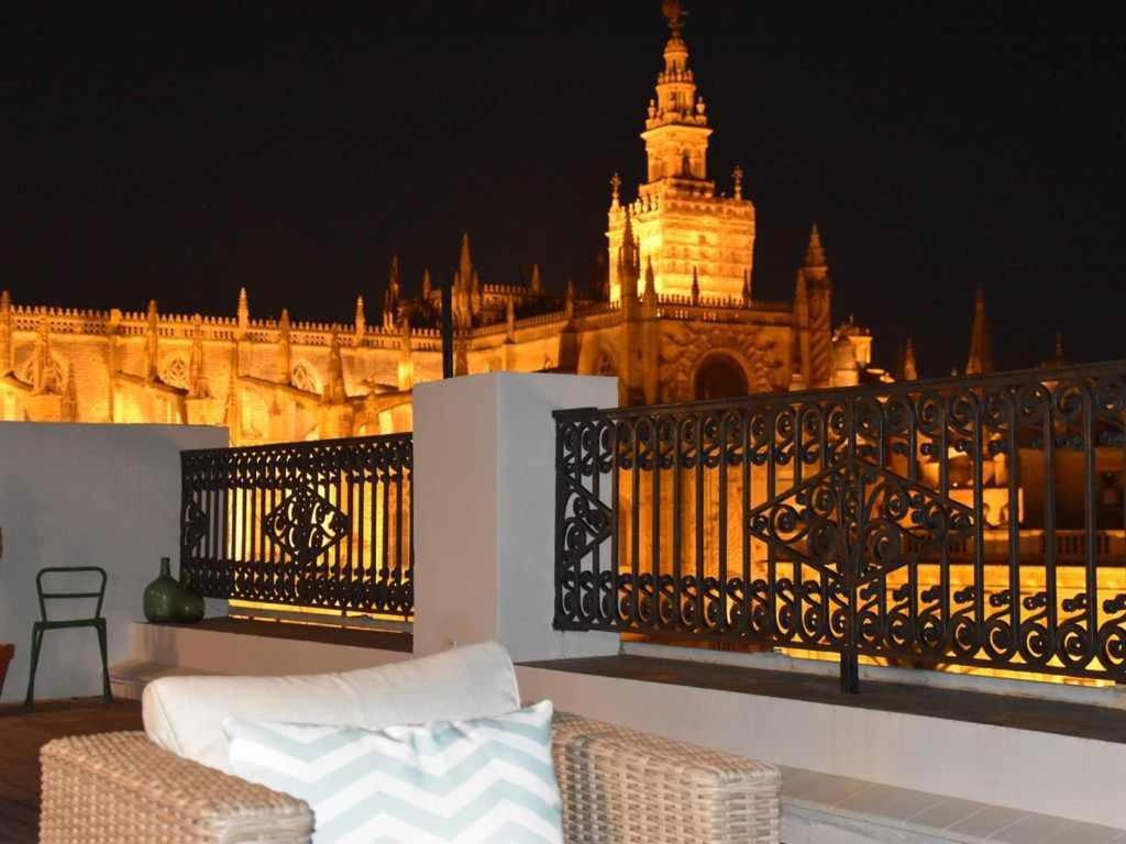 Penthouse With Large Private Terrace With Views Cathedral Apartment Sevilla