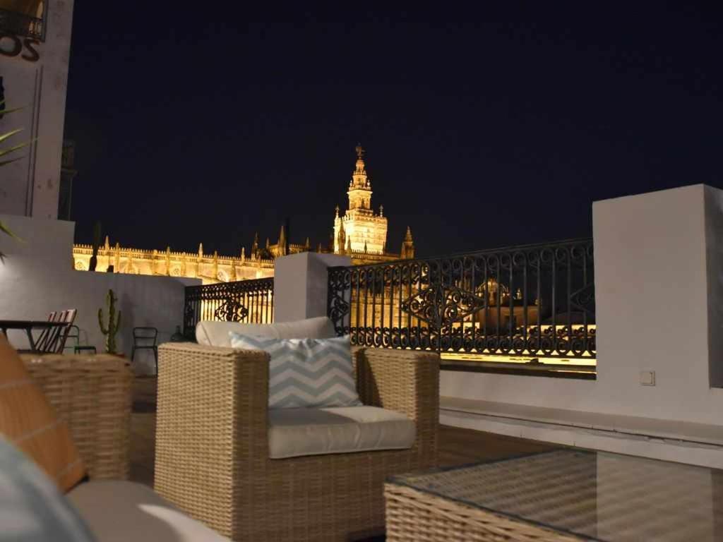 Apartment Penthouse With Large Private Terrace With Views Cathedral Sevilla